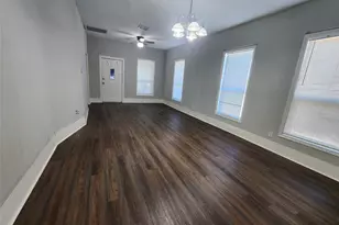 506 9th St, Hempstead, TX 77445 - Photo 17