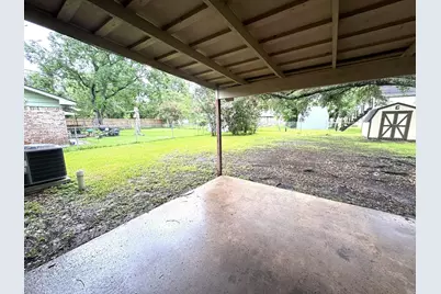 1722 Briar Lane, Wharton, TX 77488 - Photo 15