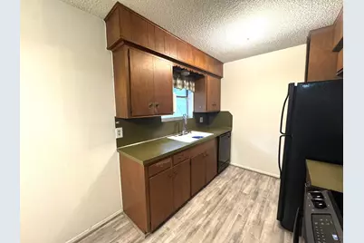 1722 Briar Lane, Wharton, TX 77488 - Photo 9