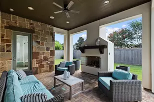 39 Quiet Vista Dr, Sugar Land, TX 77498 - Photo 37