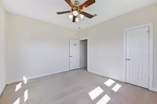1 Loggerhead, Hitchcock, TX 77563 - Photo 35
