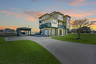 1 Loggerhead, Hitchcock, TX 77563 - Photo 3