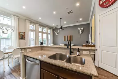 5715 Arabelle Lake Street, Houston, TX 77007 - Photo 13