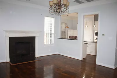 3206 E Park At Beverly Hills, Houston, TX 77057 - Photo 9