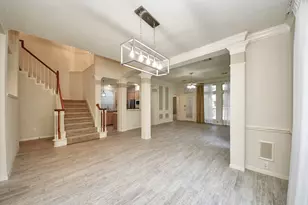 1123 Spinnaker Way, Sugar Land, TX 77498 - Photo 3