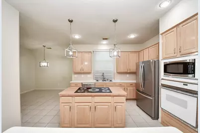 1123 Spinnaker Way, Sugar Land, TX 77498 - Photo 7