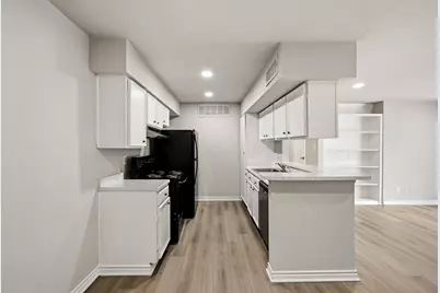 12955 Woodforest Boulevard #26, Houston, TX 77015 - Photo 7