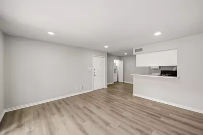 12955 Woodforest Boulevard #26, Houston, TX 77015 - Photo 11