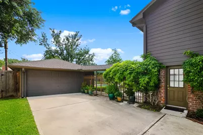 10626 Valley Forge Drive, Houston, TX 77042 - Photo 29