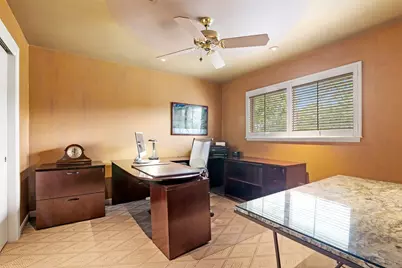 10626 Valley Forge Drive, Houston, TX 77042 - Photo 23