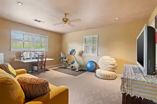 10626 Valley Forge Dr, Houston, TX 77042 - Photo 21