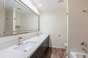 11006 Sagemorgan Dr, Houston, TX 77089 - Photo 21