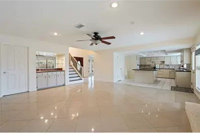 11006 Sagemorgan Drive, Houston, TX 77089 - Photo 9