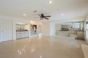 11006 Sagemorgan Dr, Houston, TX 77089 - Photo 9