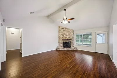 1919 Spillers Lane, Houston, TX 77043 - Photo 13