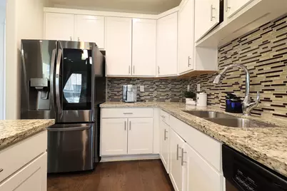 131 N Kendall Street, Houston, TX 77003 - Photo 7
