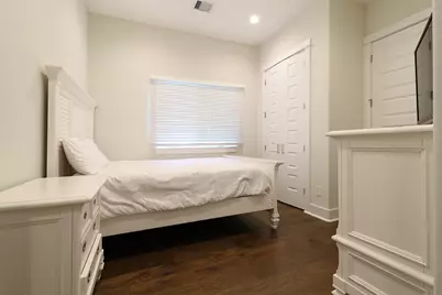 131 N Kendall Street, Houston, TX 77003 - Photo 27