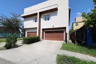 131 N Kendall St, Houston, TX 77003 - Photo 1