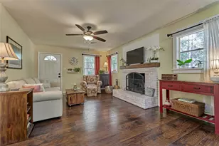 21128 Huckleberry Ln, Montgomery, TX 77316 - Photo 11