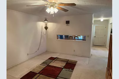 285 Meadowview Drive, El Campo, TX 77437 - Photo 15