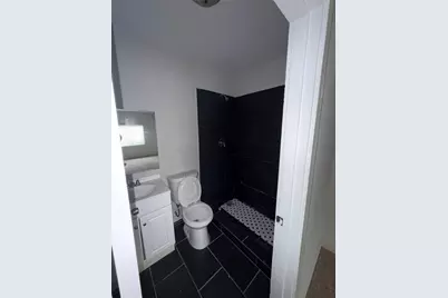 2227 Westway Street, Orange, TX 77630 - Photo 7