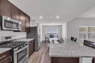 15022 Paddock Point Ln, New Caney, TX 77357 - Photo 5