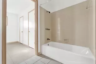 7514 Glen Manor Dr, Houston, TX 77028 - Photo 35