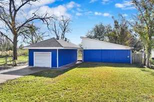 7514 Glen Manor Dr, Houston, TX 77028 - Photo 1