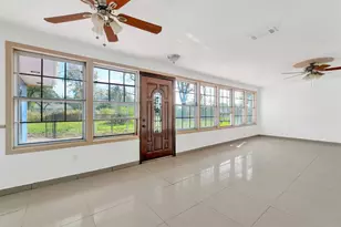 7514 Glen Manor Dr, Houston, TX 77028 - Photo 33
