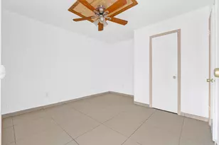 7514 Glen Manor Dr, Houston, TX 77028 - Photo 29