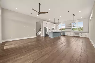 2461 Baycrest Drive, Houston, TX 77058 - Photo 5