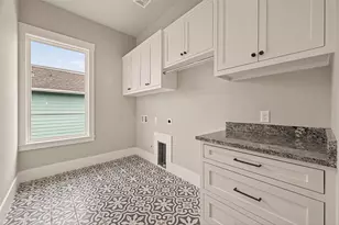 2461 Baycrest Dr, Houston, TX 77058 - Photo 35