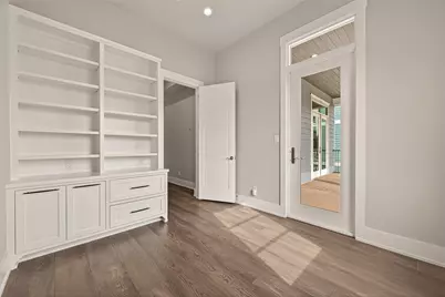 2461 Baycrest Drive, Houston, TX 77058 - Photo 13