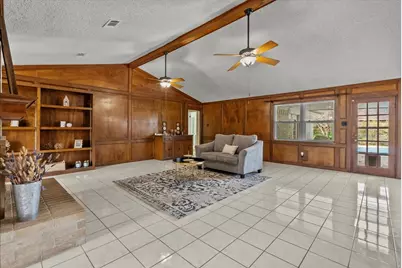 1718 23rd Avenue N, Texas City, TX 77590 - Photo 3