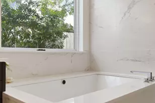 6610 Sivley St, Houston, TX 77055 - Photo 21
