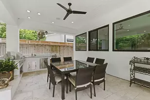 6610 Sivley St, Houston, TX 77055 - Photo 7
