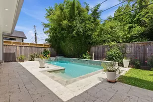 6610 Sivley St, Houston, TX 77055 - Photo 47