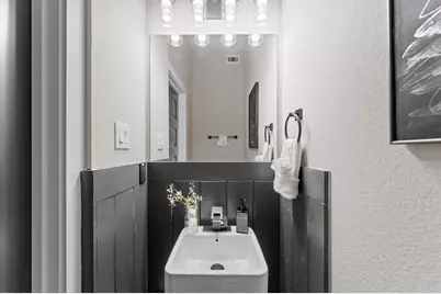 6904 Covington Drive #B, Houston, TX 77091 - Photo 9