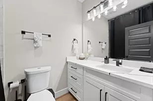 6904 Covington Dr, Houston, TX 77091 - Photo 25