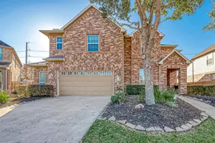 7530 Newbury Trail, Sugar Land, TX 77479 - Photo 1