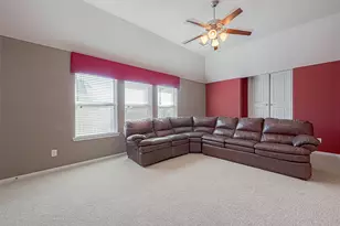 7530 Newbury Trail, Sugar Land, TX 77479 - Photo 27