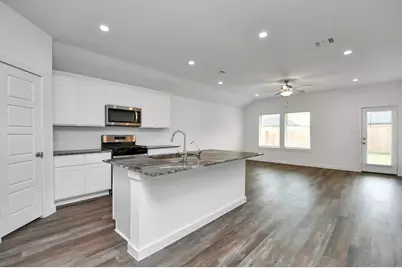 1110 Fringed Bluestar Drive, Rosharon, TX 77583 - Photo 21