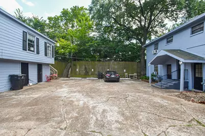 4623 Yupon Street #2, Houston, TX 77006 - Photo 13