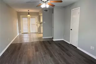 8730 Glen Meadow Ln, Beaumont, TX 77706 - Photo 7