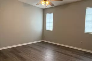 8730 Glen Meadow Ln, Beaumont, TX 77706 - Photo 25