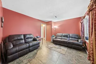 402 Bluebonnet Dr, La Marque, TX 77568 - Photo 7