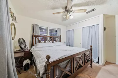 402 Bluebonnet Drive, La Marque, TX 77568 - Photo 13