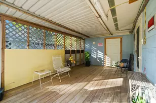 402 Bluebonnet Dr, La Marque, TX 77568 - Photo 3