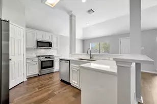 3915 Summerfield Dr, Pearland, TX 77584 - Photo 13