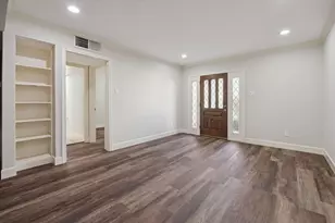 3131 Cummins St, Houston, TX 77027 - Photo 9